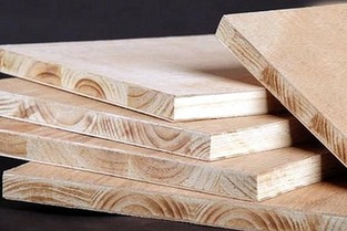 裝修不到一年甲醛超標(biāo)數(shù)倍 人造板是罪魁禍?zhǔn)祝铱慈绾纹平?>
</a>
<div   id=
